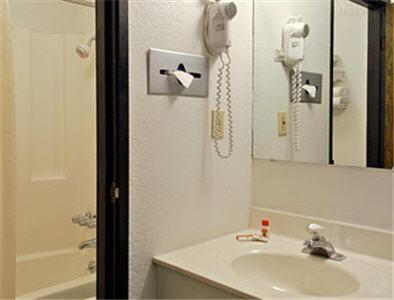 Americas Stay Inn-Leavenworth Ruang foto
